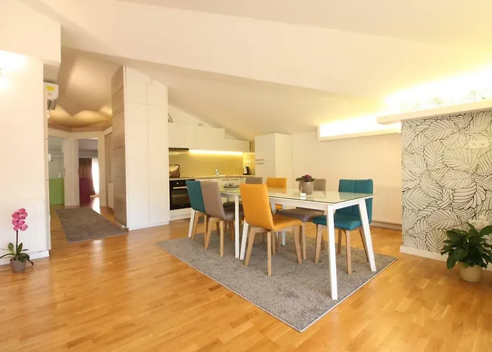 Royal Old Town Appartamento *